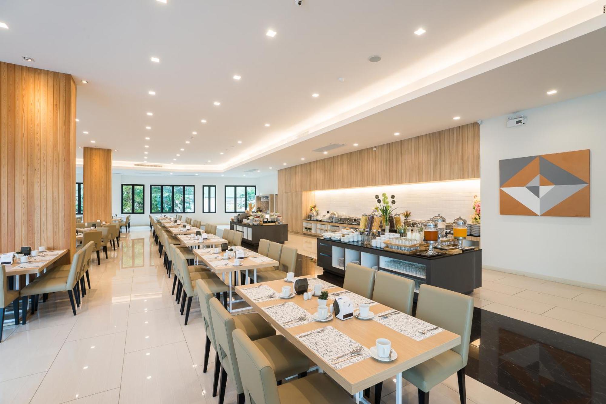 Hotel J Residence Pattaya Extérieur photo