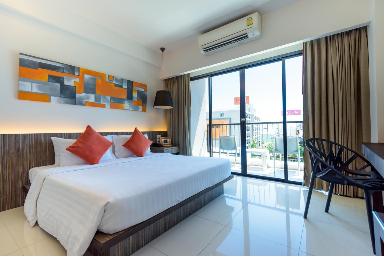 Hotel J Residence Pattaya Extérieur photo