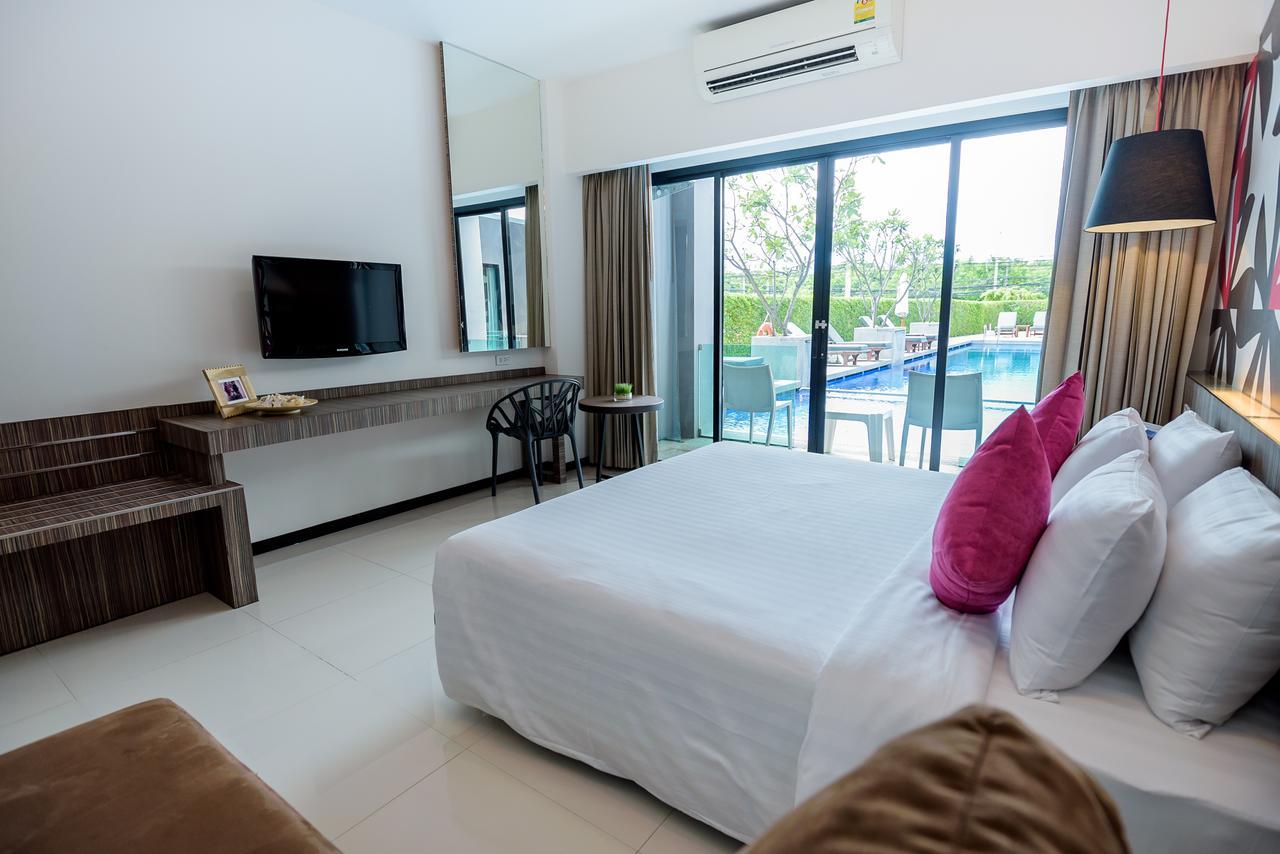 Hotel J Residence Pattaya Extérieur photo