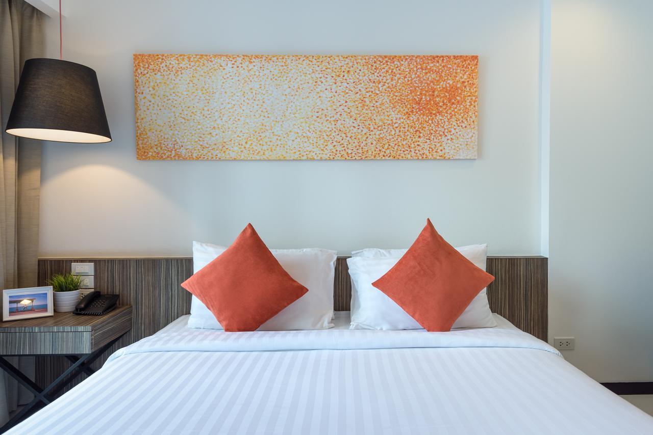 Hotel J Residence Pattaya Extérieur photo